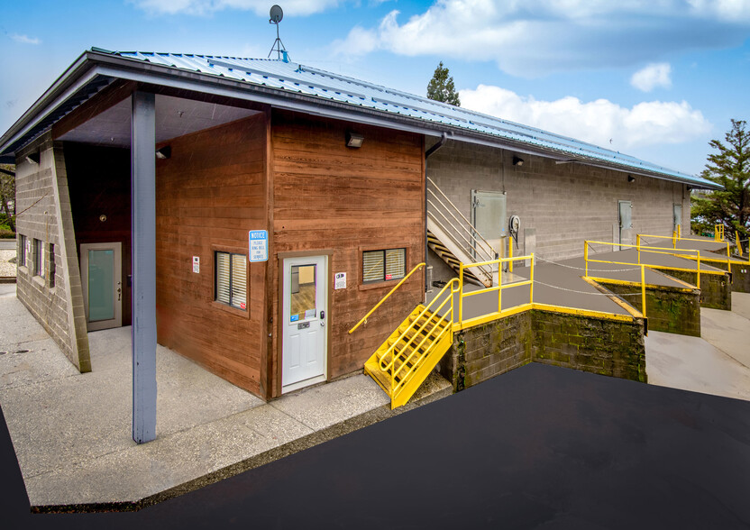 Primary Photo Of 810 Whispering Pines Ln, Grass Valley Refrigeration Cold Storage For Sale