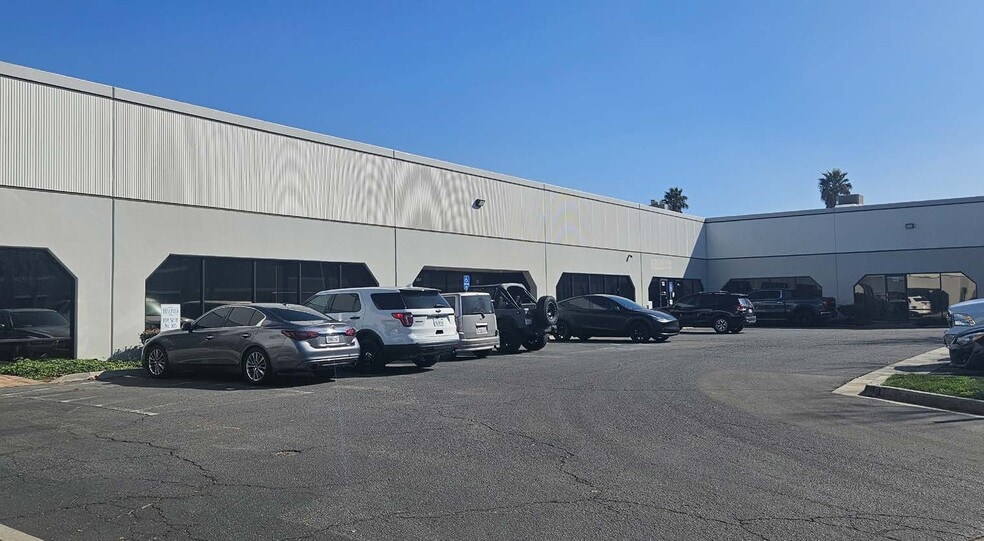 More Photos Of 445 Ryan Dr, San Marcos Industrial For Lease