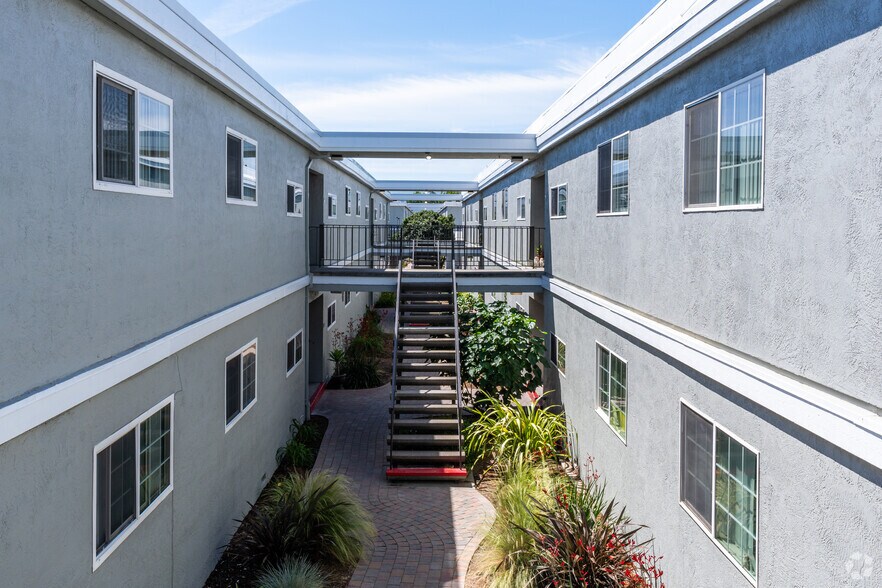 More Photos Of 3819 East Ave, Livermore Apartments For Sale