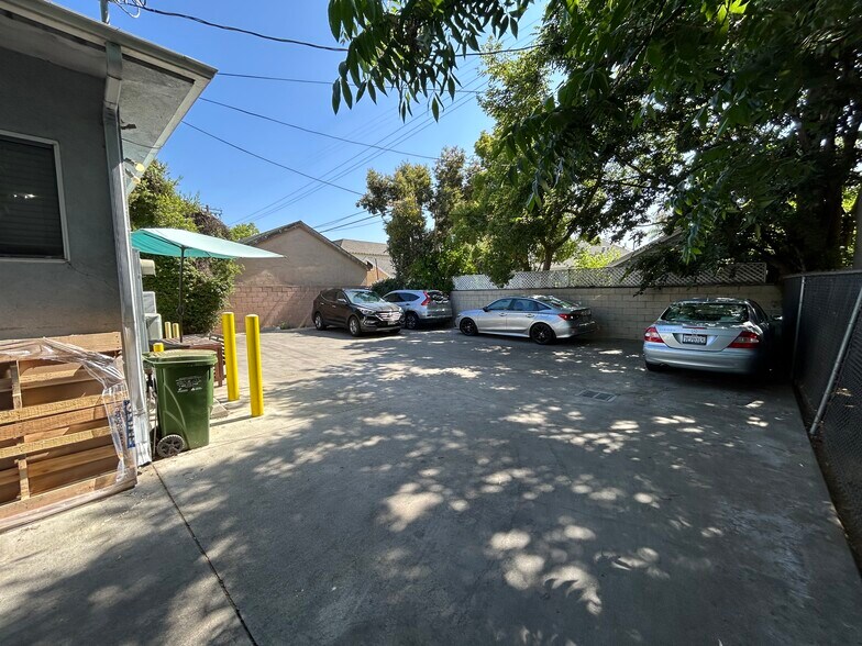 More Photos Of 428 N Larchmont Blvd, Los Angeles Medical For Lease