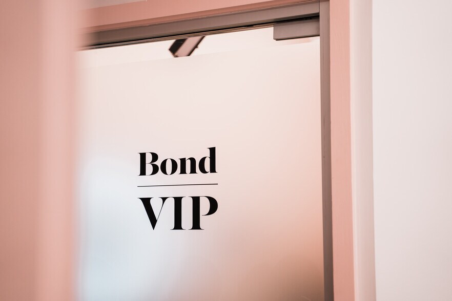 More Photos Of 230 De Anza Blvd, San Mateo General Retail For Lease