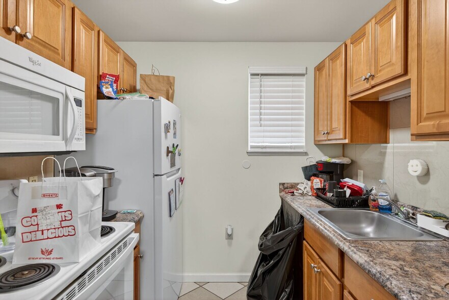 More Photos Of 196 Stone House Ln, Columbia Apartments For Sale