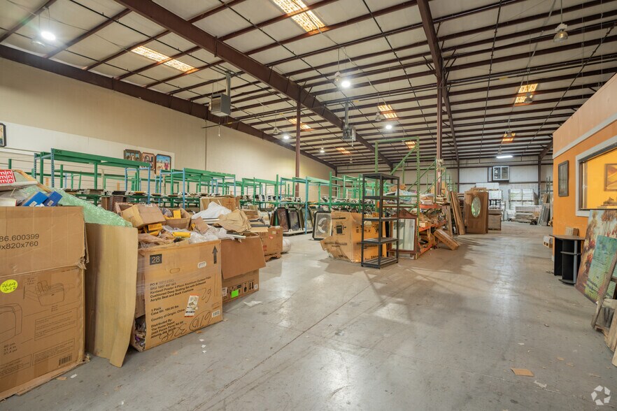 More Photos Of 740 Veterans Memorial Hwy SE, Mableton Warehouse For Lease
