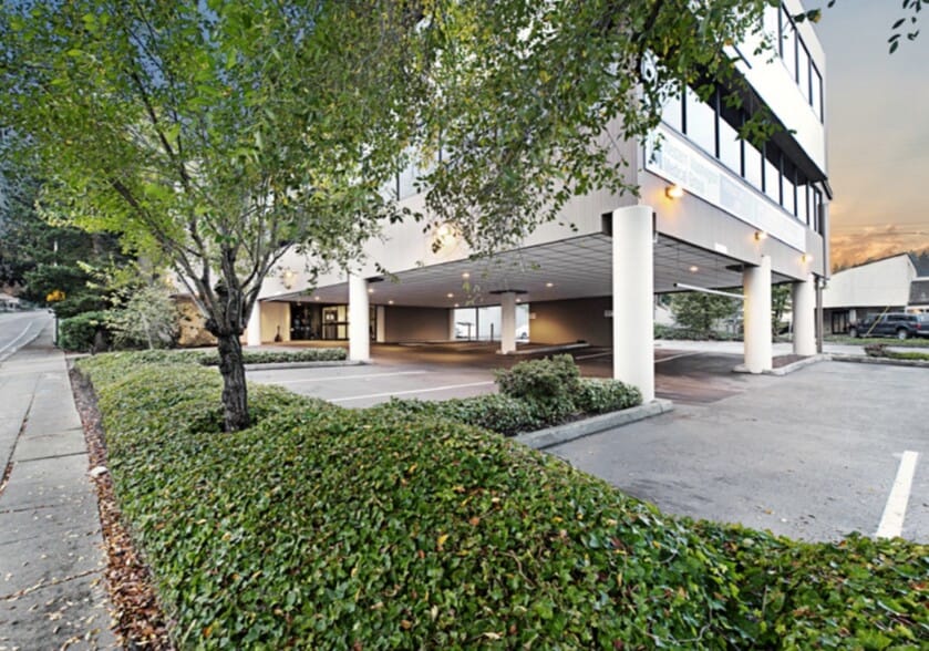 More Photos Of 4310 Colby St, Everett Medical For Lease
