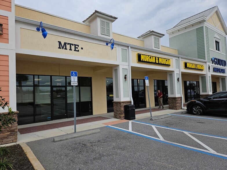 More Photos Of 3990 E SR 44, Wildwood Coworking Space