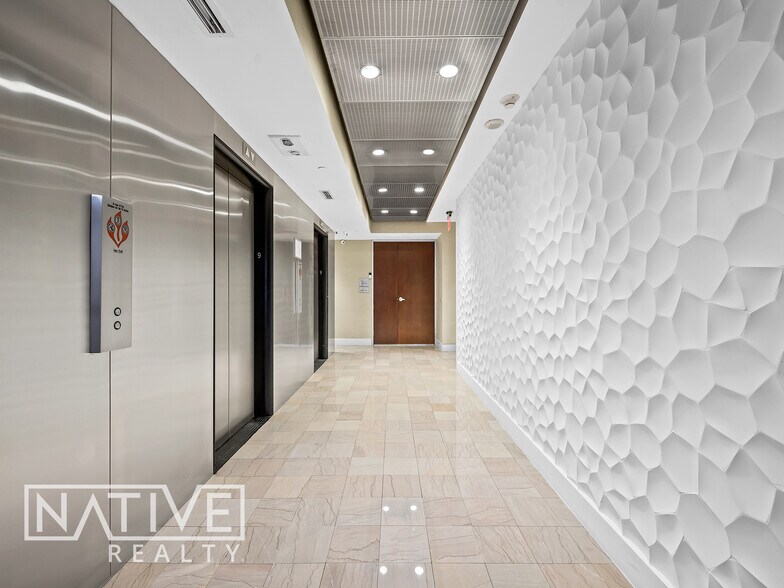 More Photos Of 14 NE 1st Ave, Miami Office For Sale