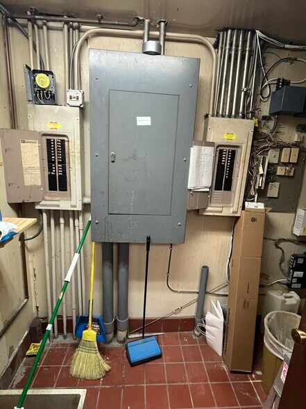 More Photos Of 715 N Main St, River Falls Office For Lease