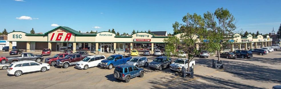 More Photos Of 3803-3903 40th Ave, Red Deer Unknown For Lease