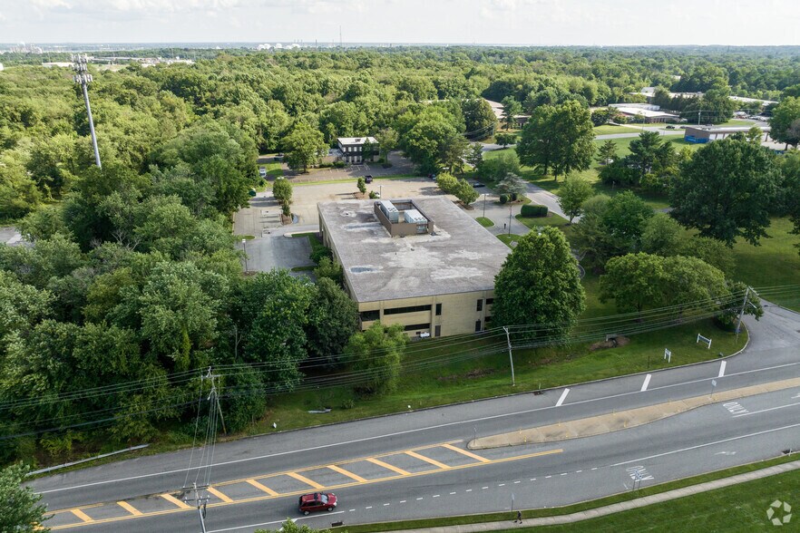 More Photos Of 700 Turner Way, Aston Medical For Lease