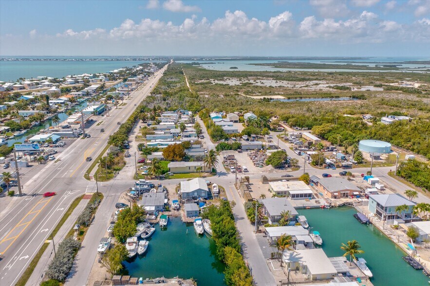 More Photos Of 24931 Overseas Hwy, Summerland Key Restaurant For Lease