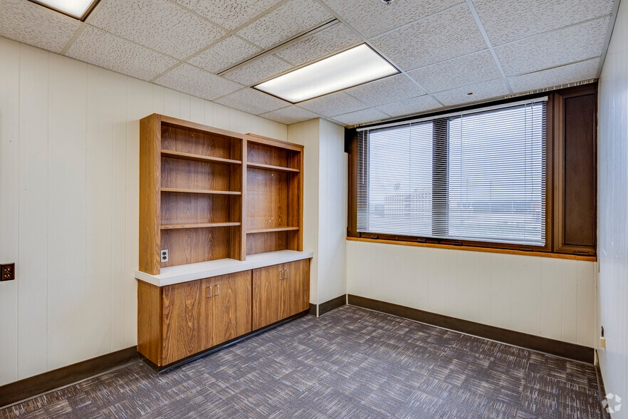 Photo of 5th Floor Ste 5E