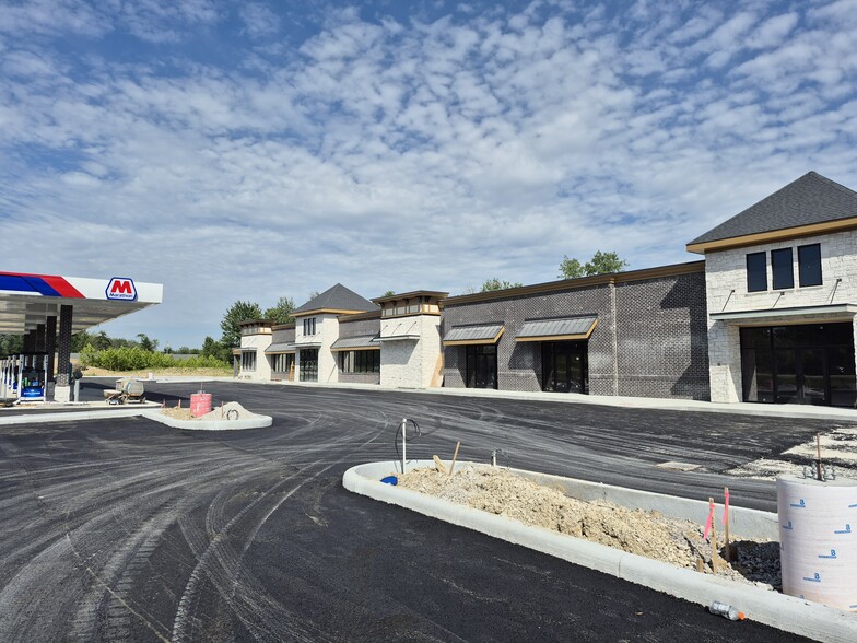 More Photos Of 1415 State Route 28, Loveland General Retail For Lease