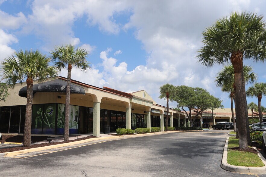 More Photos Of 803-901 Donald Ross Rd, Juno Beach Unknown For Lease