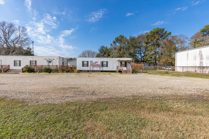 More Photos Of 24203 FM 2100 Rd, Huffman Office Residential For Sale