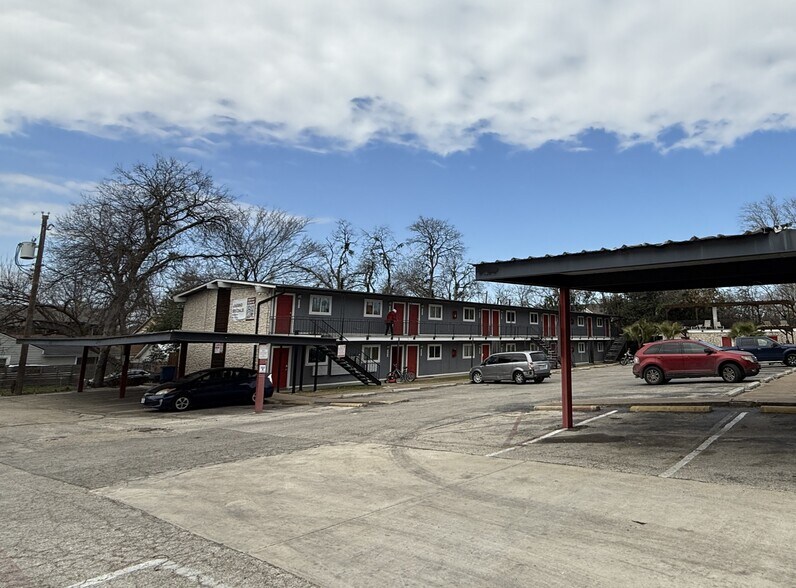 More Photos Of , Austin Multifamily For Sale