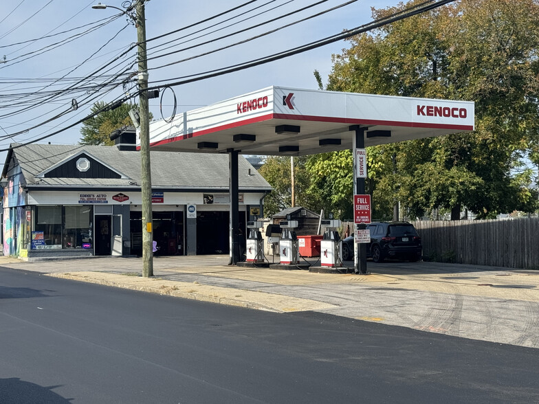 Primary Photo Of 55 W Hollis St, Nashua Auto Repair For Sale