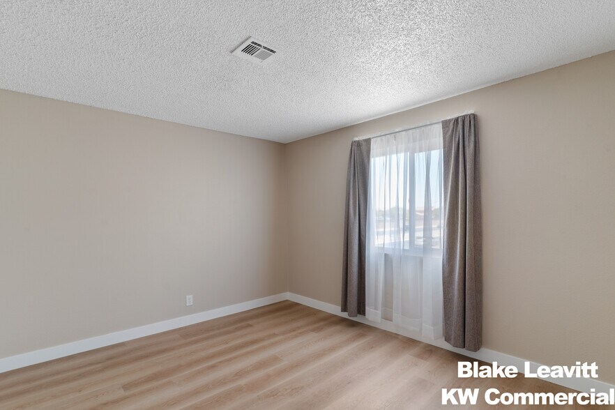 More Photos Of , Las Vegas Multifamily For Sale
