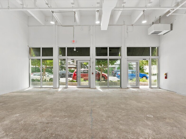 More Photos Of 1231 14th St, Miami Beach Storefront Retail Office For Lease