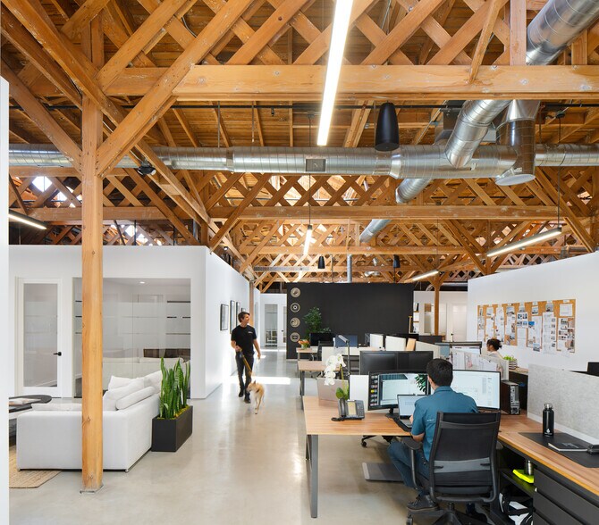 More Photos Of 450 S Raymond Ave, Pasadena Warehouse For Sale