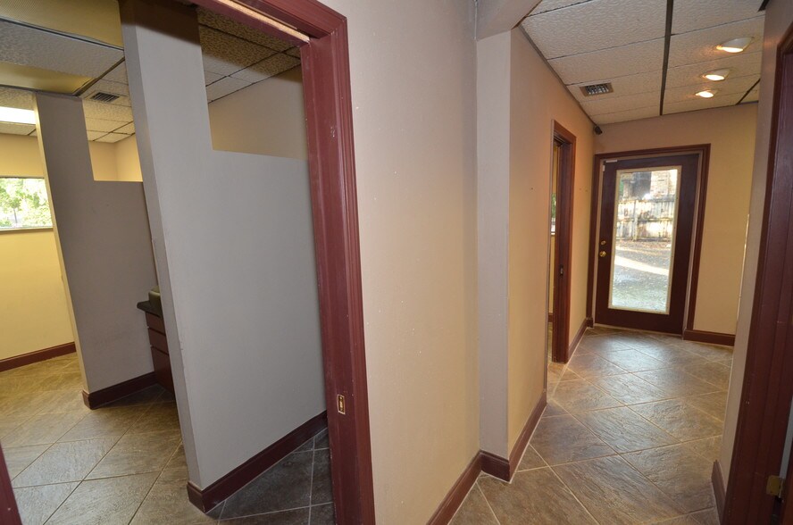 More Photos Of 1600 E Amelia St, Orlando Medical For Lease