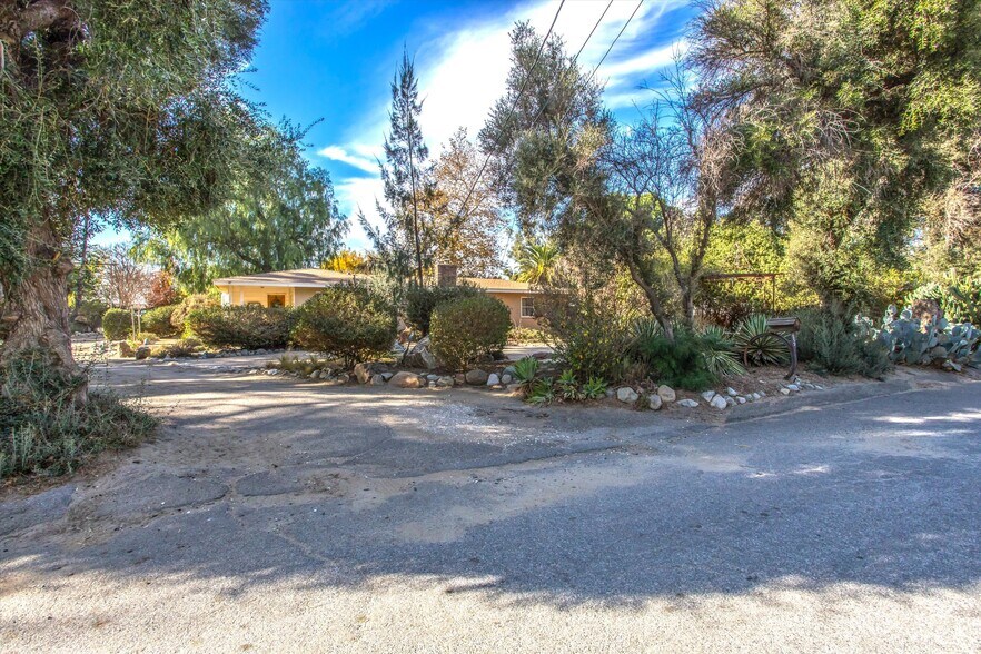 More Photos Of 11138 Laurel Ave, Bloomington Land For Sale