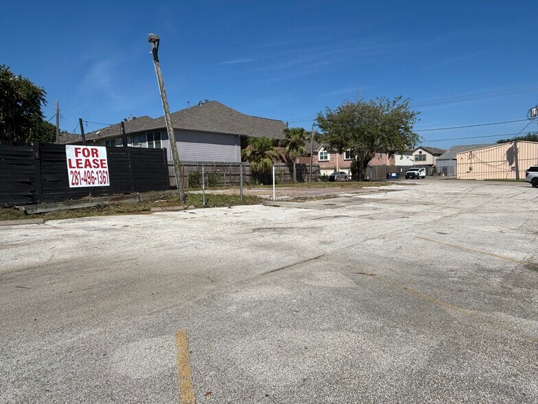 More Photos Of 1609 & 1619 Durham Dr, Houston Land For Lease