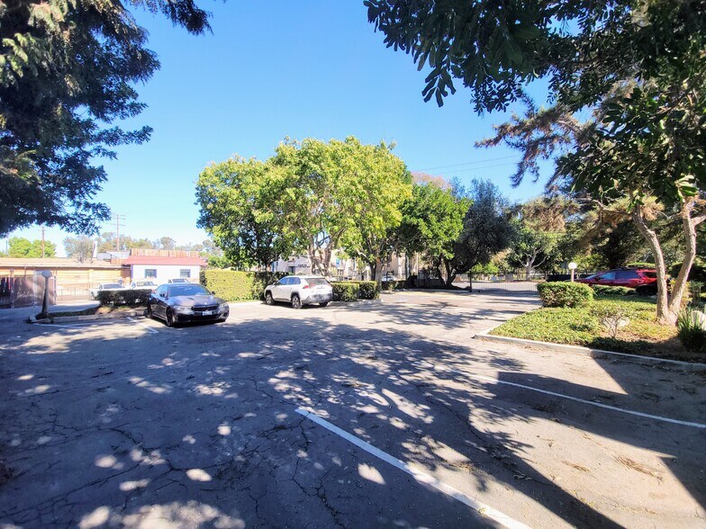 More Photos Of 4647 Long Beach Blvd, Long Beach Medical For Lease