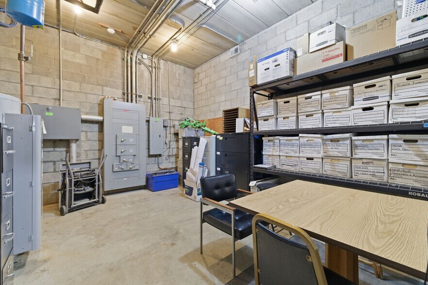More Photos Of 221 Russellton Dorseyville Rd, Cheswick Medical For Lease