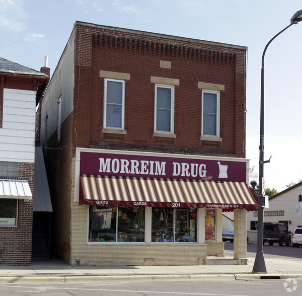 More Photos Of 201 Main St W, Arlington Storefront Retail Residential For Lease