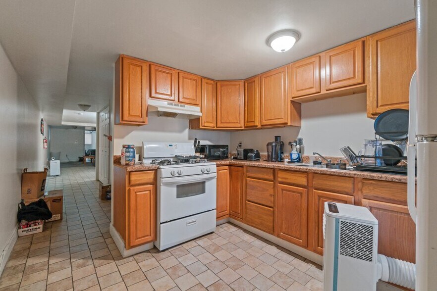 More Photos Of 217 E Preston St, Baltimore Apartments For Sale