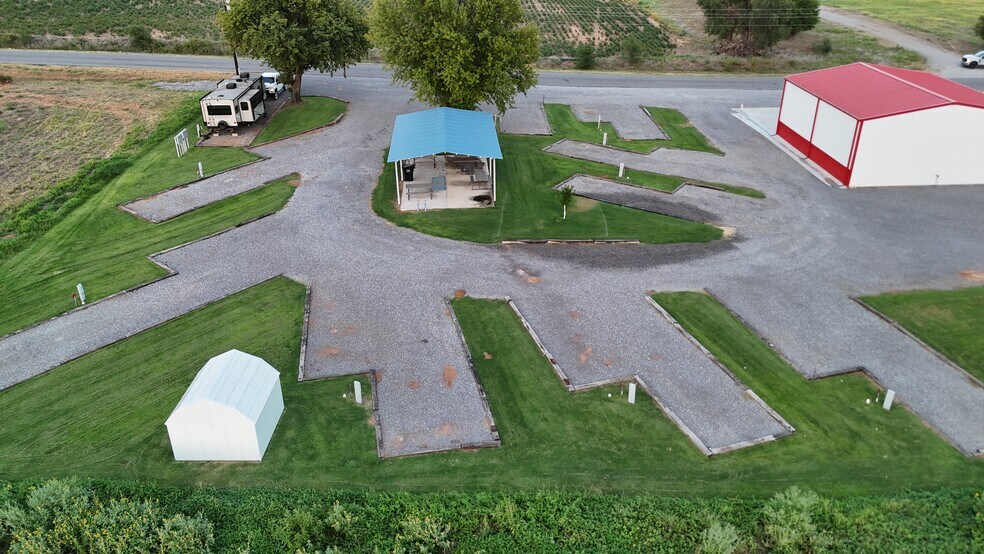 More Photos Of 1420 Crow Roost Road, Fort Cobb Land For Sale