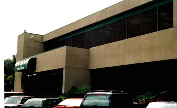 More Photos Of 2317 Hotel Cor S, San Diego Veterinarian Kennel For Sale