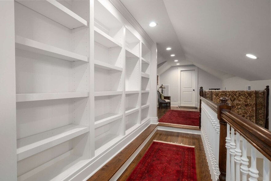 More Photos Of 1308 6th Ave N, Nashville Office Residential For Sale
