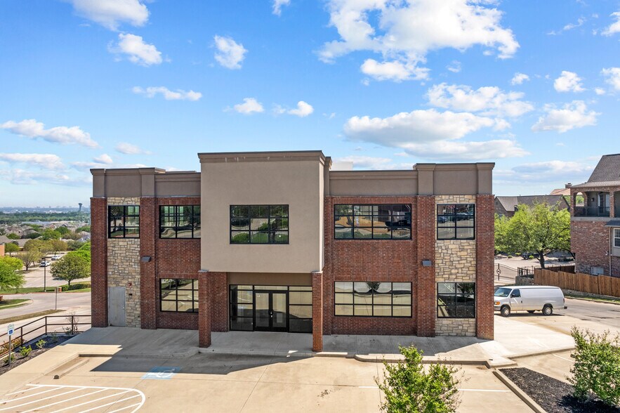 More Photos Of 840 Ranchview Dr, Irving Medical For Sale