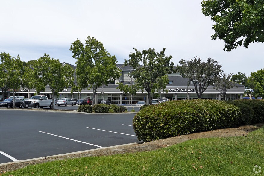 More Photos Of 438-474 E El Camino Real, Sunnyvale Apartments For Lease
