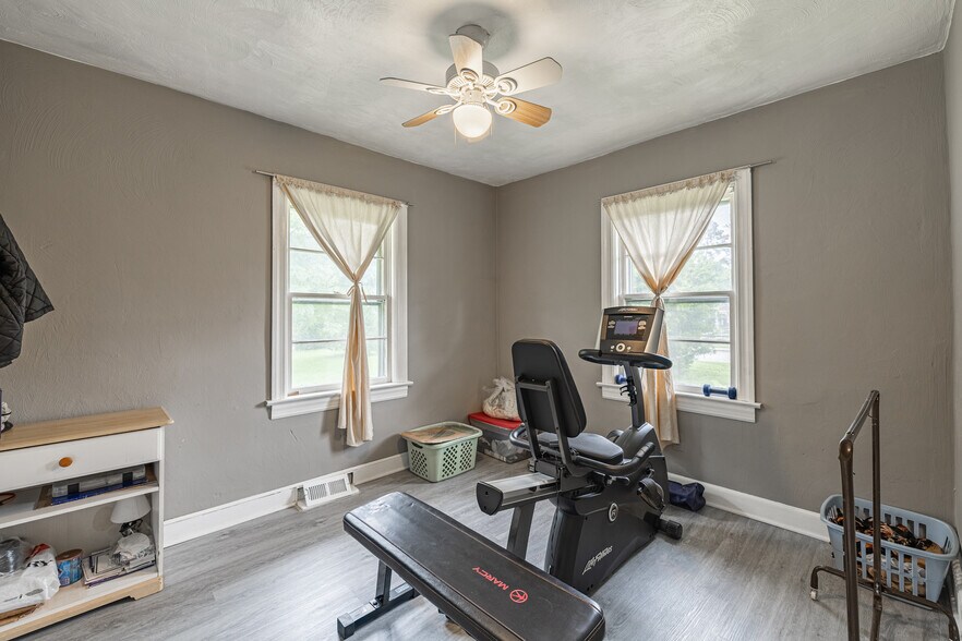 More Photos Of 4933 George Washington Mem Hwy, Yorktown Land For Sale