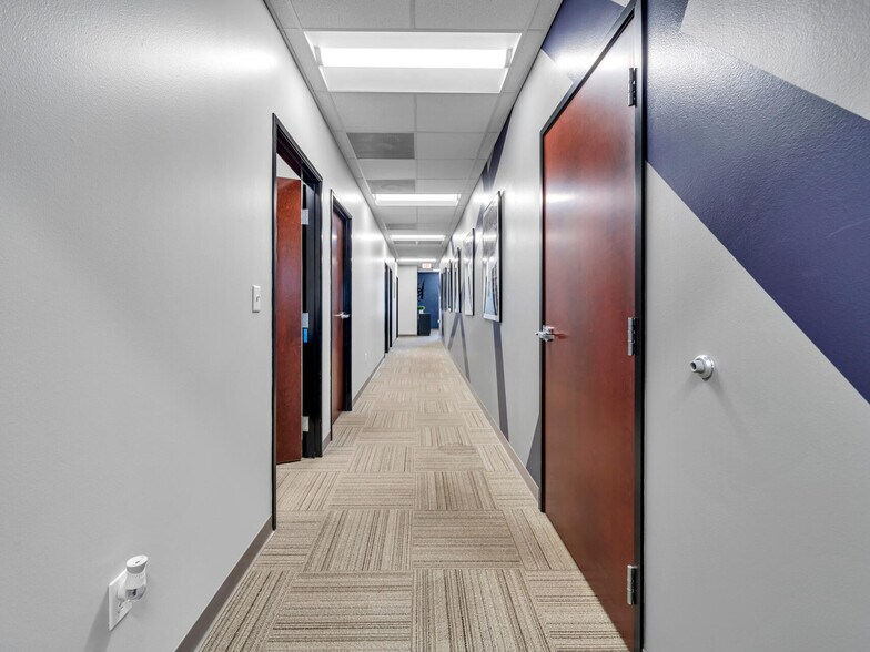 More Photos Of 4635 Gulfstarr Dr, Destin Medical For Sale