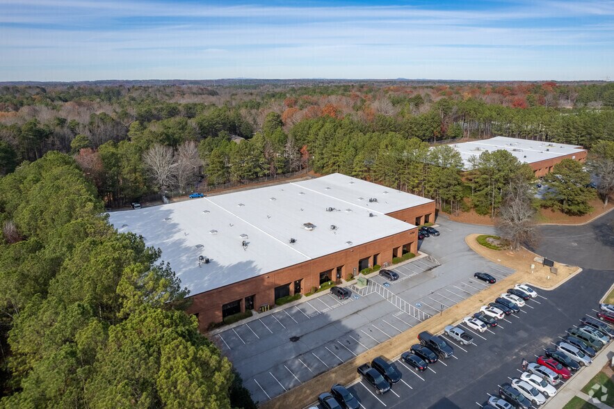 More Photos Of 6753 Jones Mill Ct, Peachtree Corners Warehouse For Lease