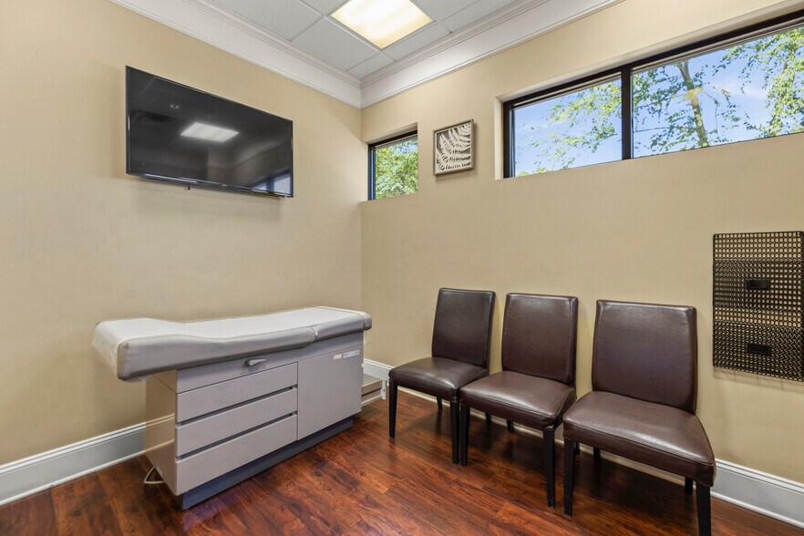 More Photos Of 403 Gilead Rd, Huntersville Medical For Sale