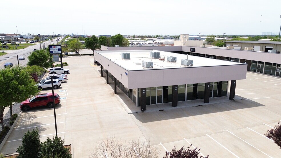 More Photos Of 14201 N Santa Fe Ave, Edmond General Retail For Lease