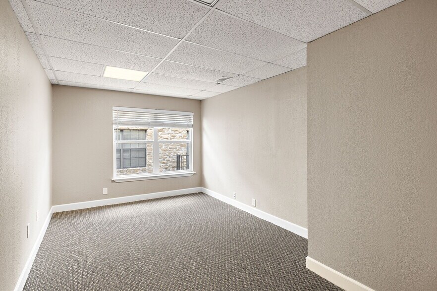 More Photos Of 13740 Research Blvd, Austin Office For Lease