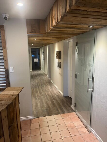 More Photos Of 6086 E State Highway 21, Bryan Warehouse For Sale