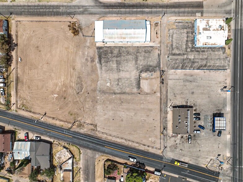 More Photos Of 300-305 S Grant Ave, Odessa Warehouse For Sale