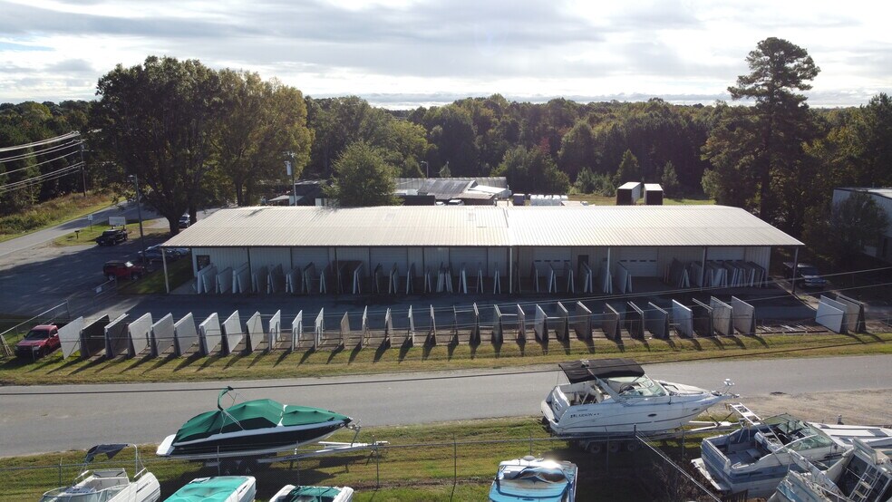 More Photos Of 4857 N NC 16 Business Hwy, Denver Warehouse For Lease