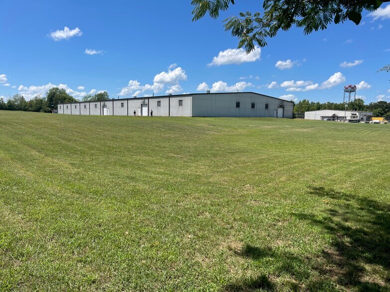 Primary Photo Of 225 Industrial Rd, Savannah Manufacturing For Sale