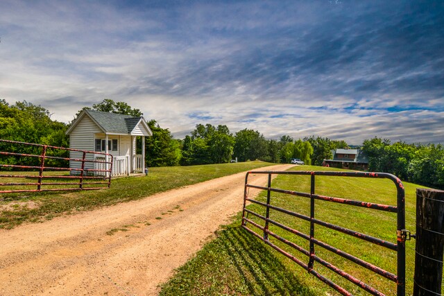 More Photos Of 2003 W Hanover Rd, Hanover Winery Vineyard For Sale