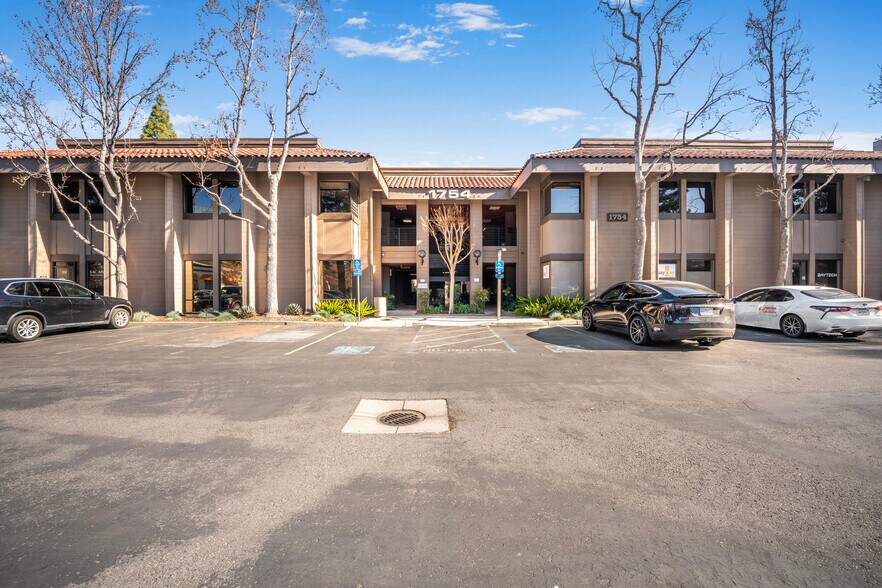 More Photos Of 1754 Technology Dr, San Jose Medical For Sale