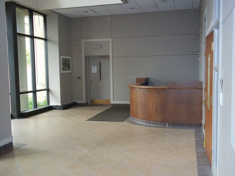 More Photos Of 201-209 E 4th St, Jamestown Industrial For Sale