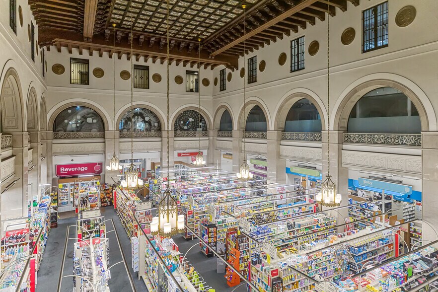 More Photos Of 1200 N Ashland Ave, Chicago Office For Lease