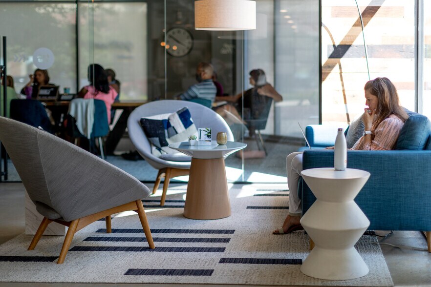 More Photos Of 2400 Old Brick Rd, Glen Allen Coworking Space